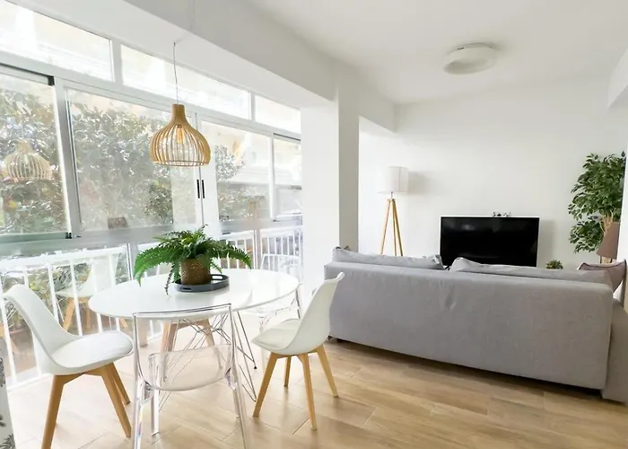 Con Ubicacion 2 アパート マルベーリャ